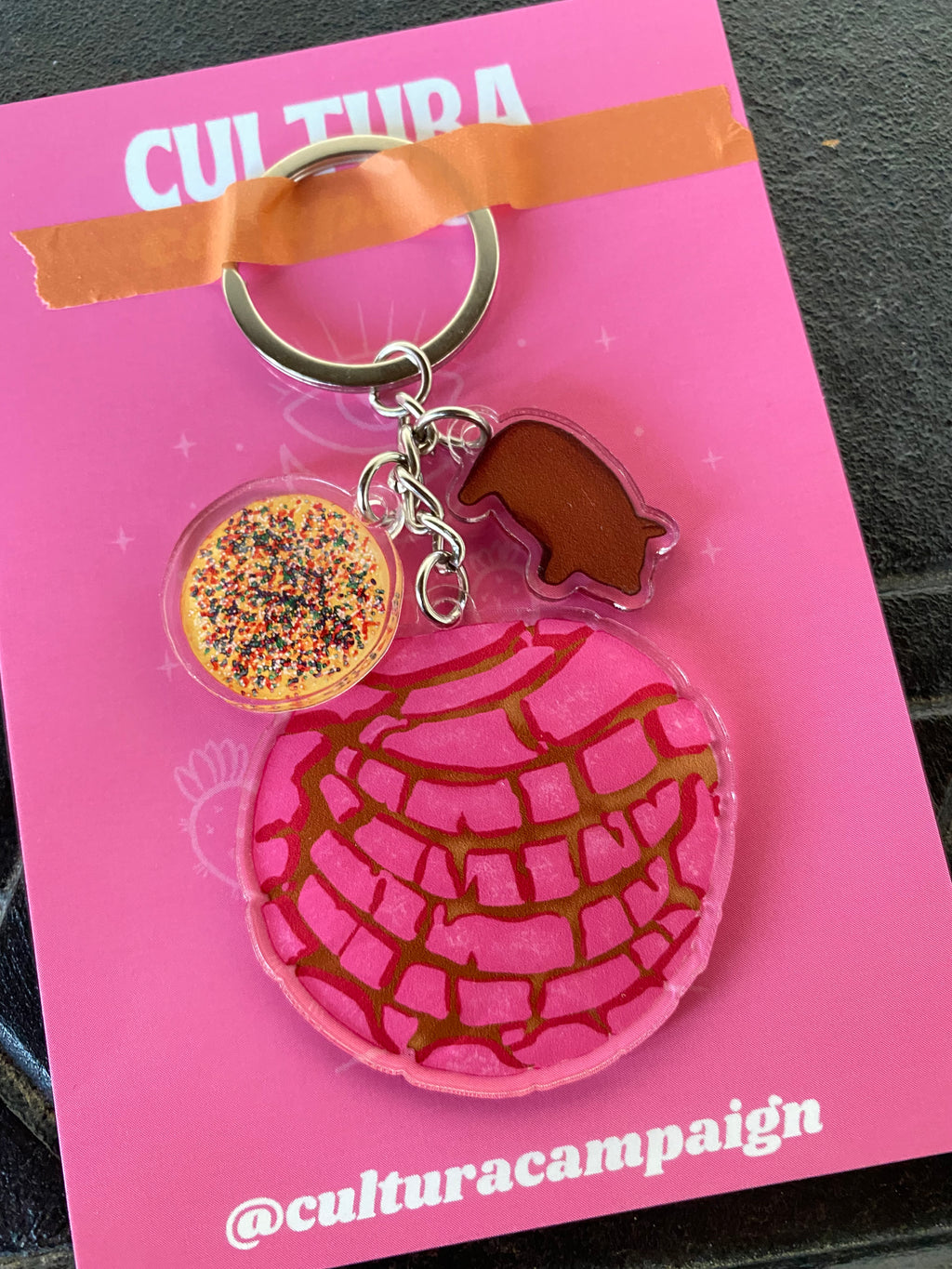 Latina Vibe keychains