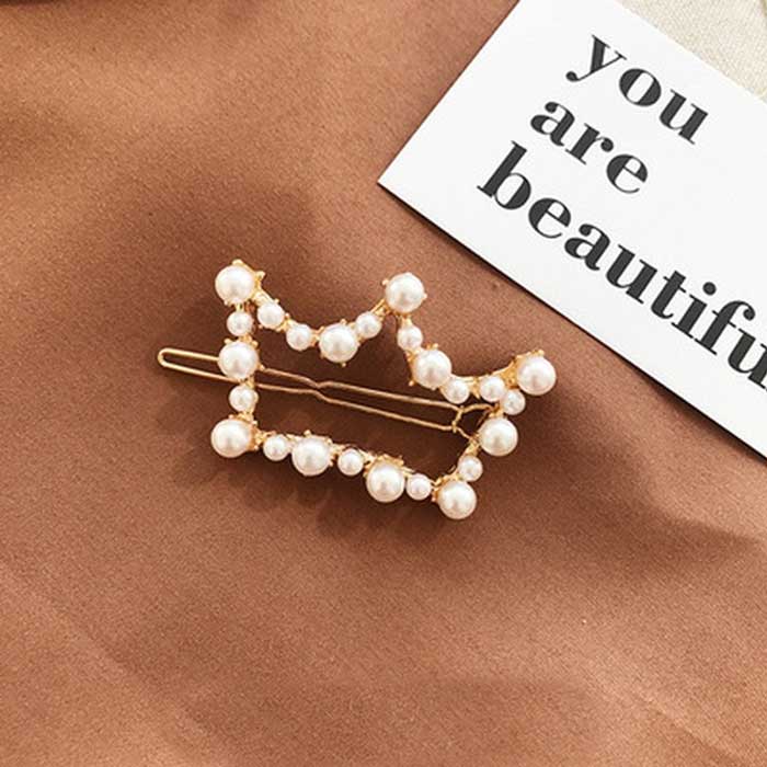 The Queen Pearl Hairpin